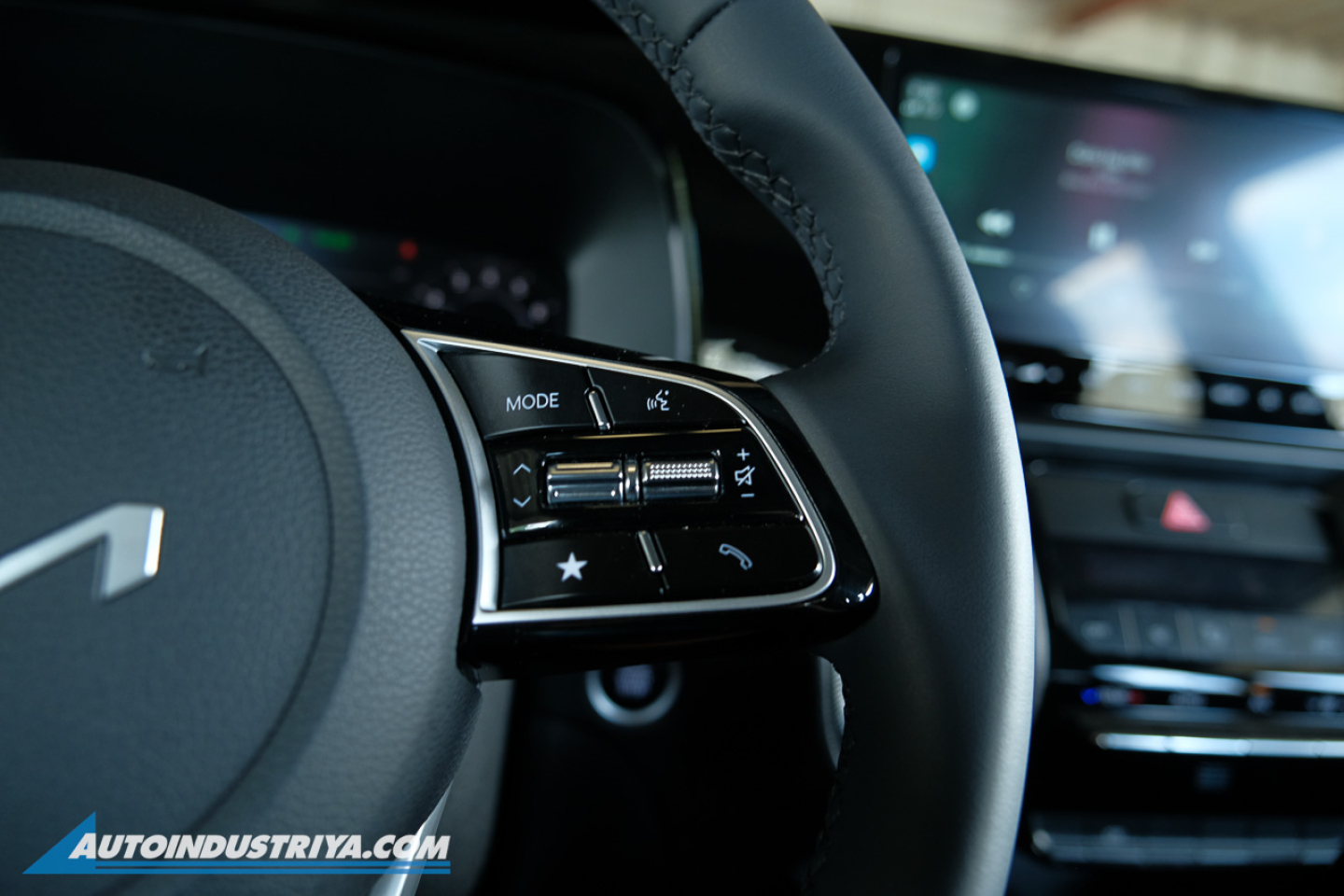 2024 Kia Sonet SX 1.5L CVT