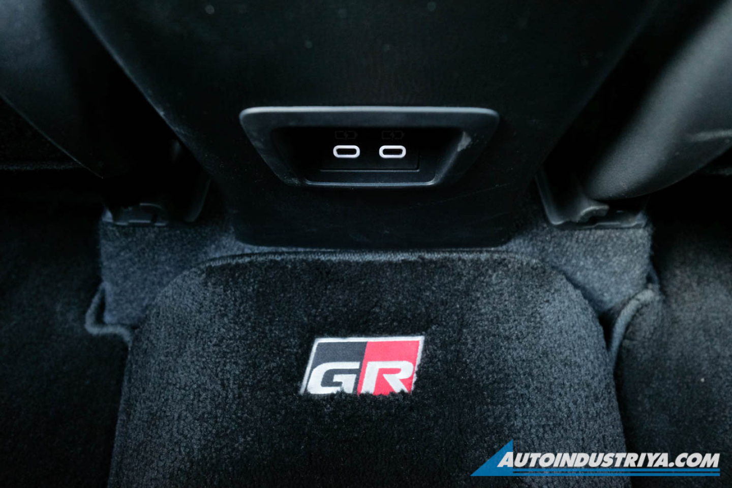 2024 Toyota Corolla Cross 1.8 GR-S HEV