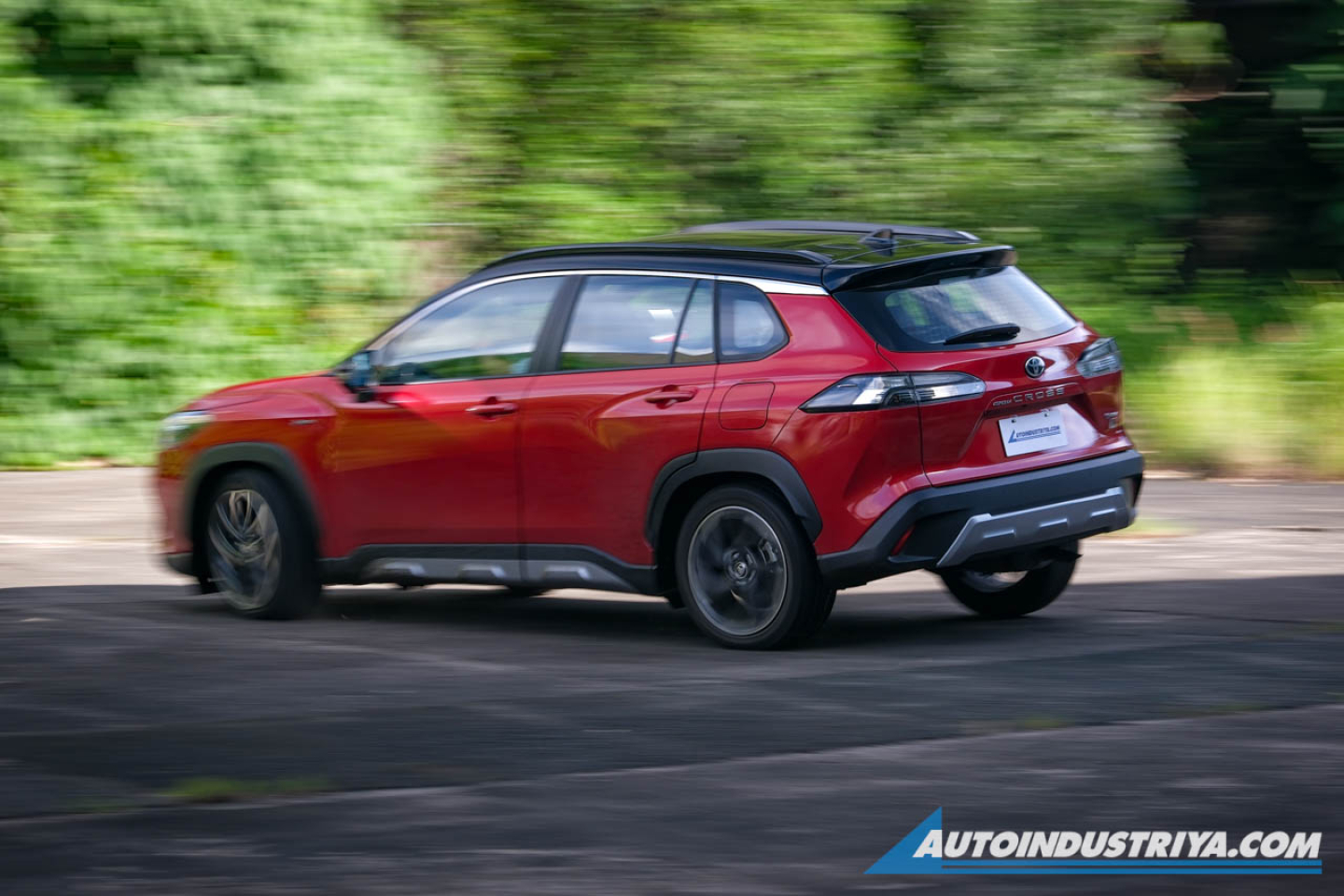 2024 Toyota Corolla Cross 1.8 GR-S HEV