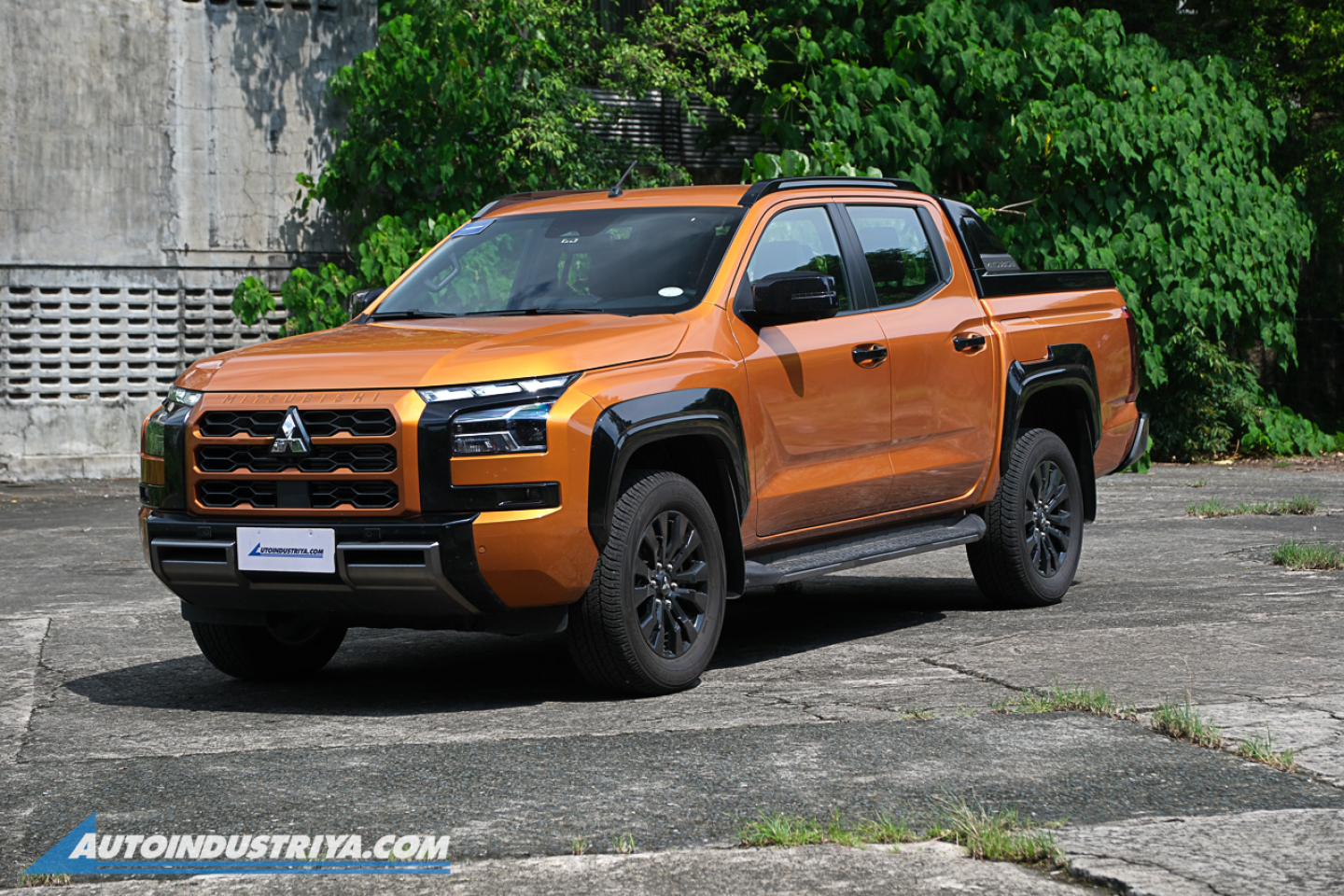 2024 Mitsubishi Triton Athlete 2.4D 4WD 6AT