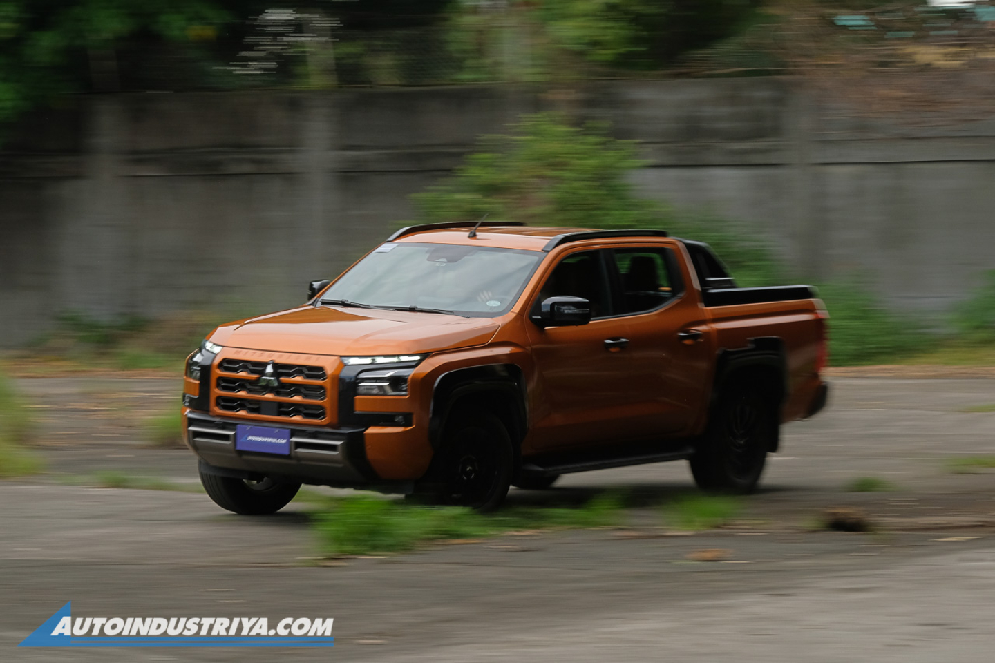 2024 Mitsubishi Triton Athlete 2.4D 4WD 6AT