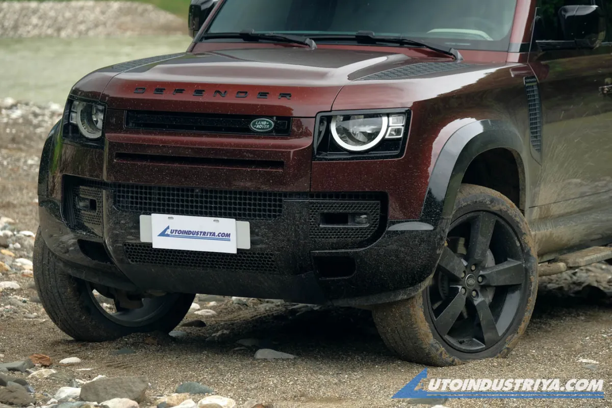 Fun For The Whole Family: Land Rover Defender 130