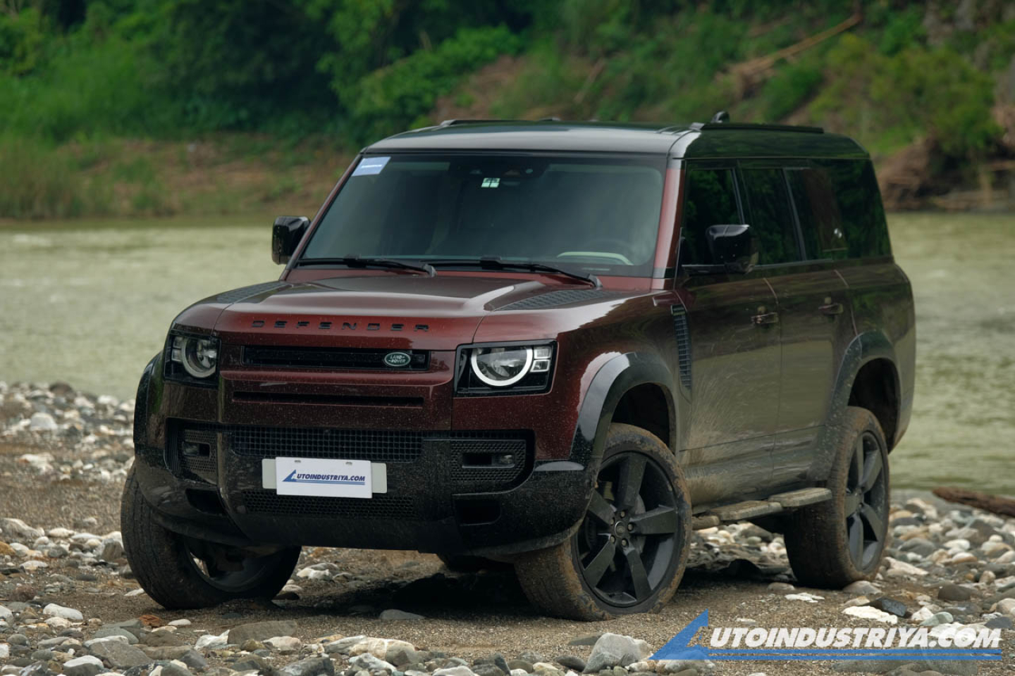 Fun For The Whole Family: Land Rover Defender 130