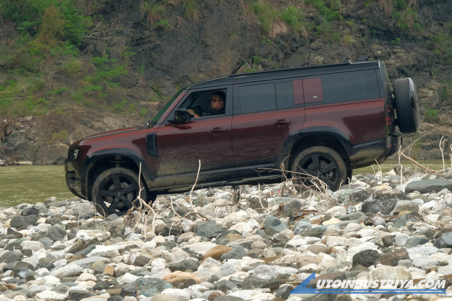 Fun For The Whole Family: Land Rover Defender 130