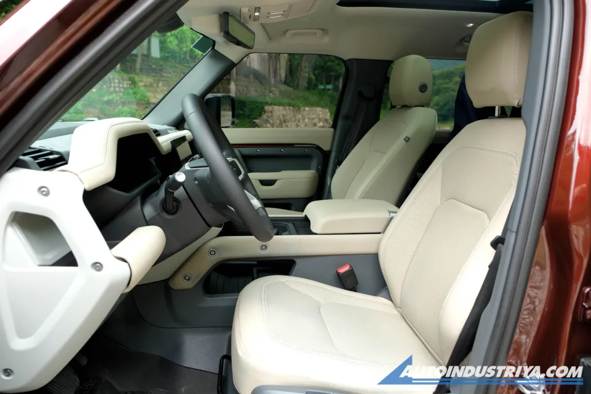 Fun For The Whole Family: Land Rover Defender 130