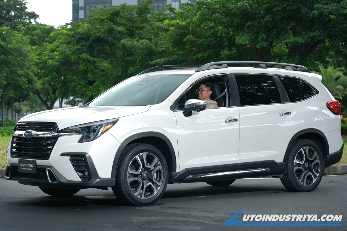 Subaru Evoltis: Elevating the all-weather SUV experience