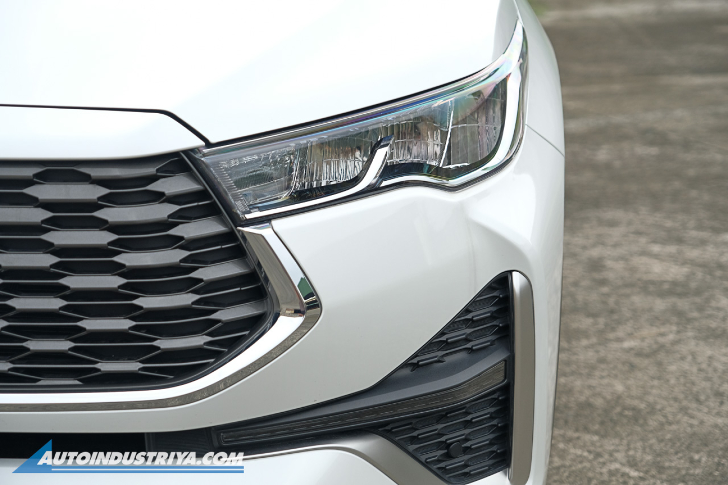 2024 Toyota Innova Zenix 2.0Q HEV