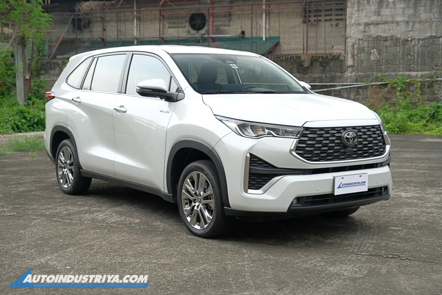 2024 Toyota Innova Zenix 2.0Q HEV