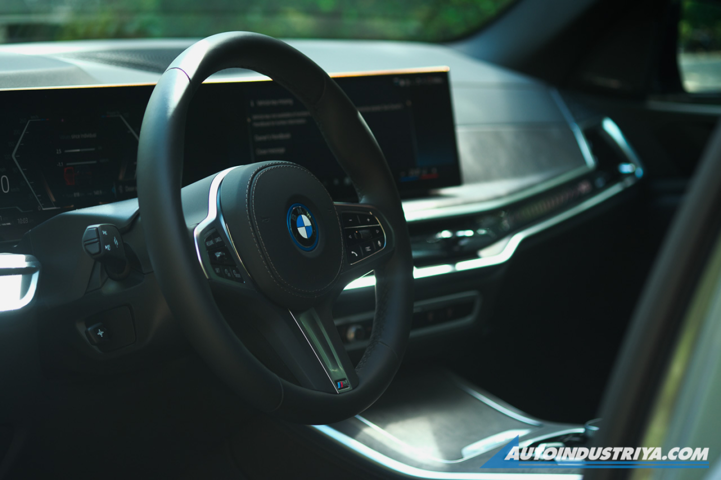 The power to adapt and thrive: BMW X5 PHEV