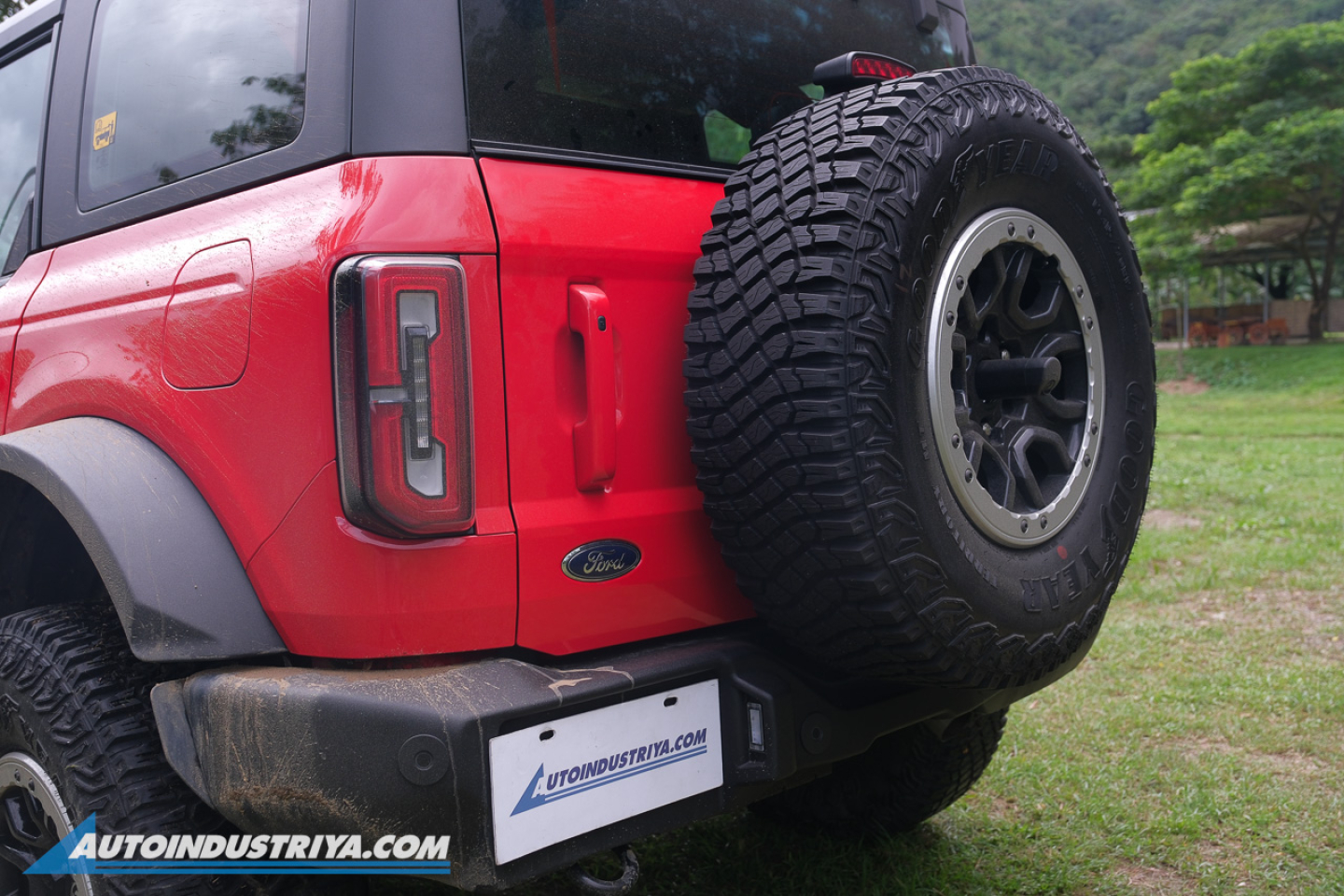 2025 Ford Bronco Outer Banks Sasquatch 2.7L Ecoboost V6