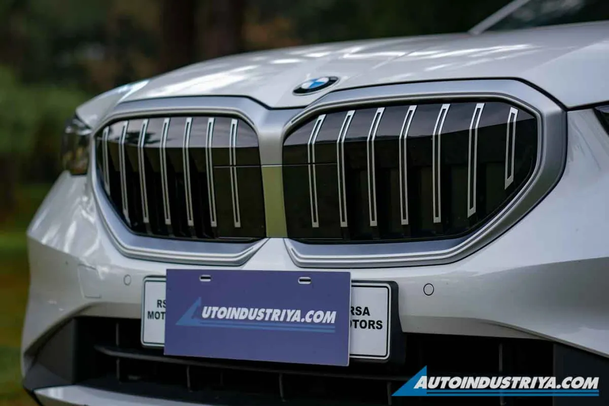 2025 BMW 520i