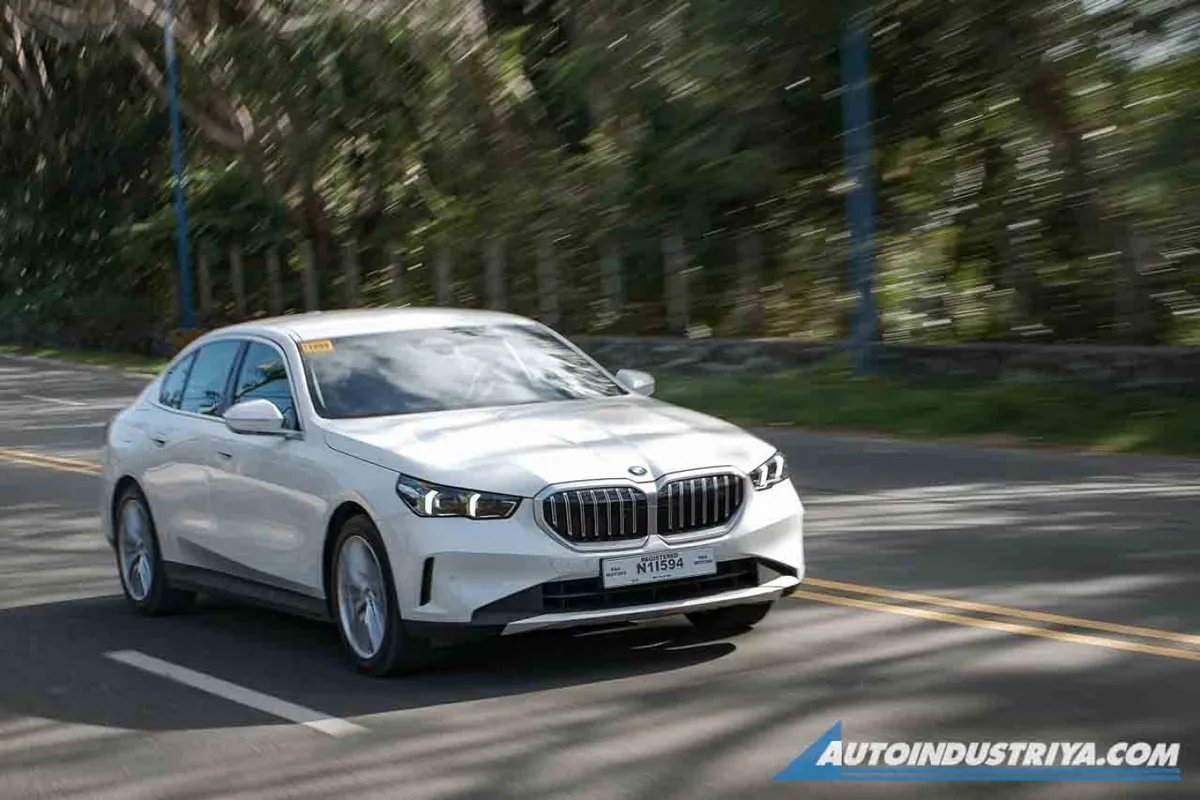 2025 BMW 520i