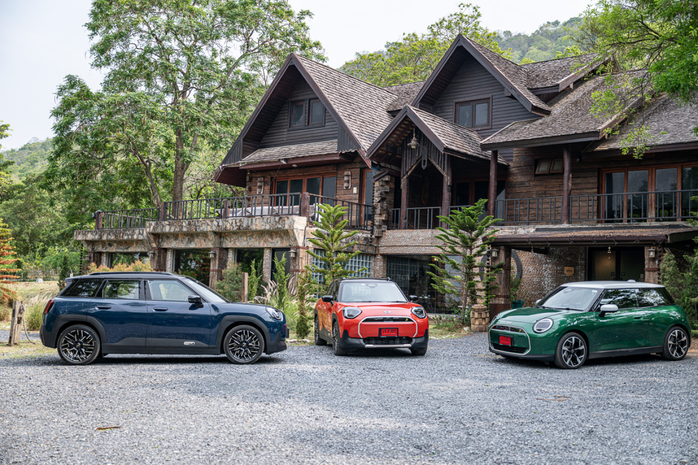 The Thailand Job: Mini Aceman SE, Cooper SE drive