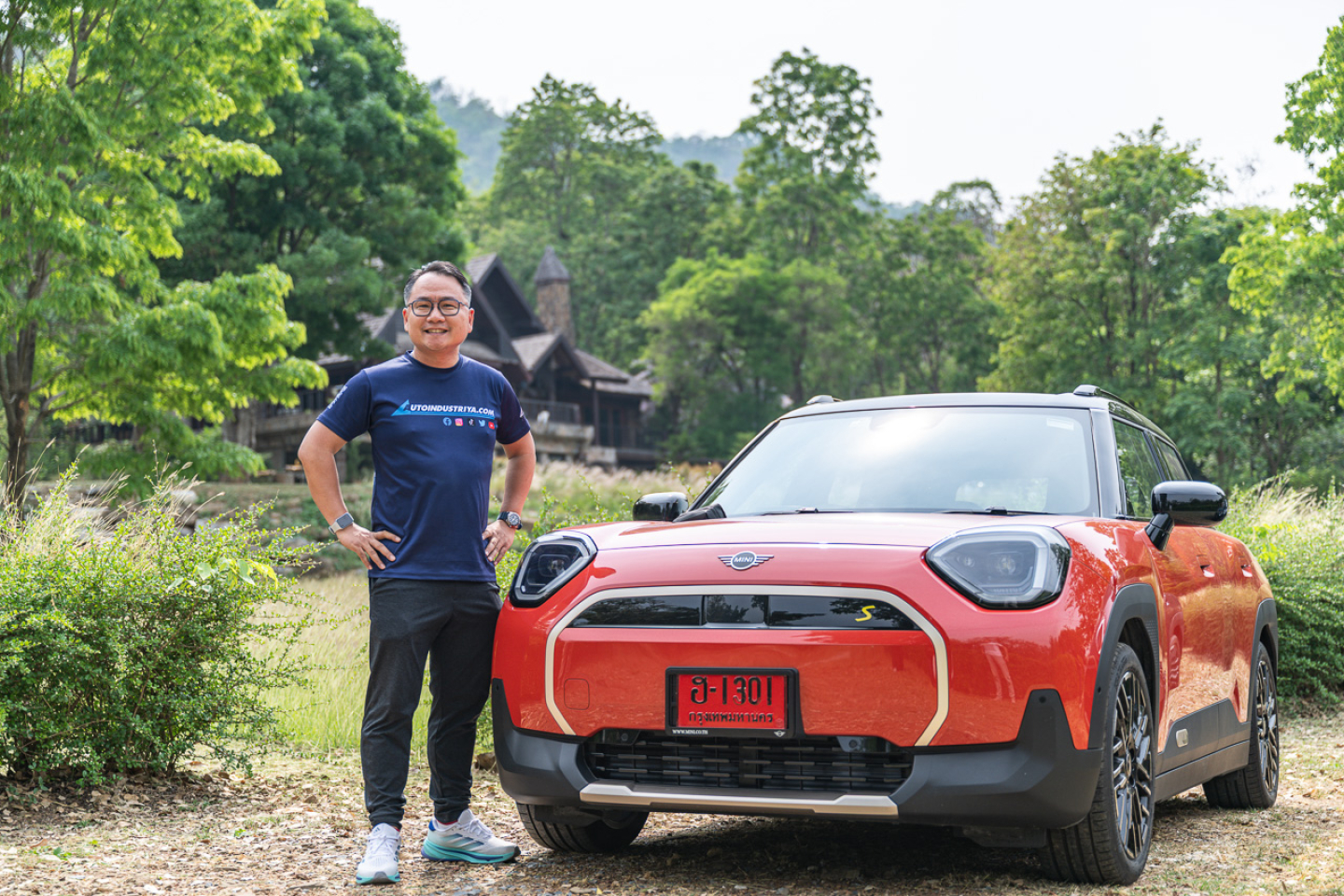 The Thailand Job: Mini Aceman SE, Cooper SE drive