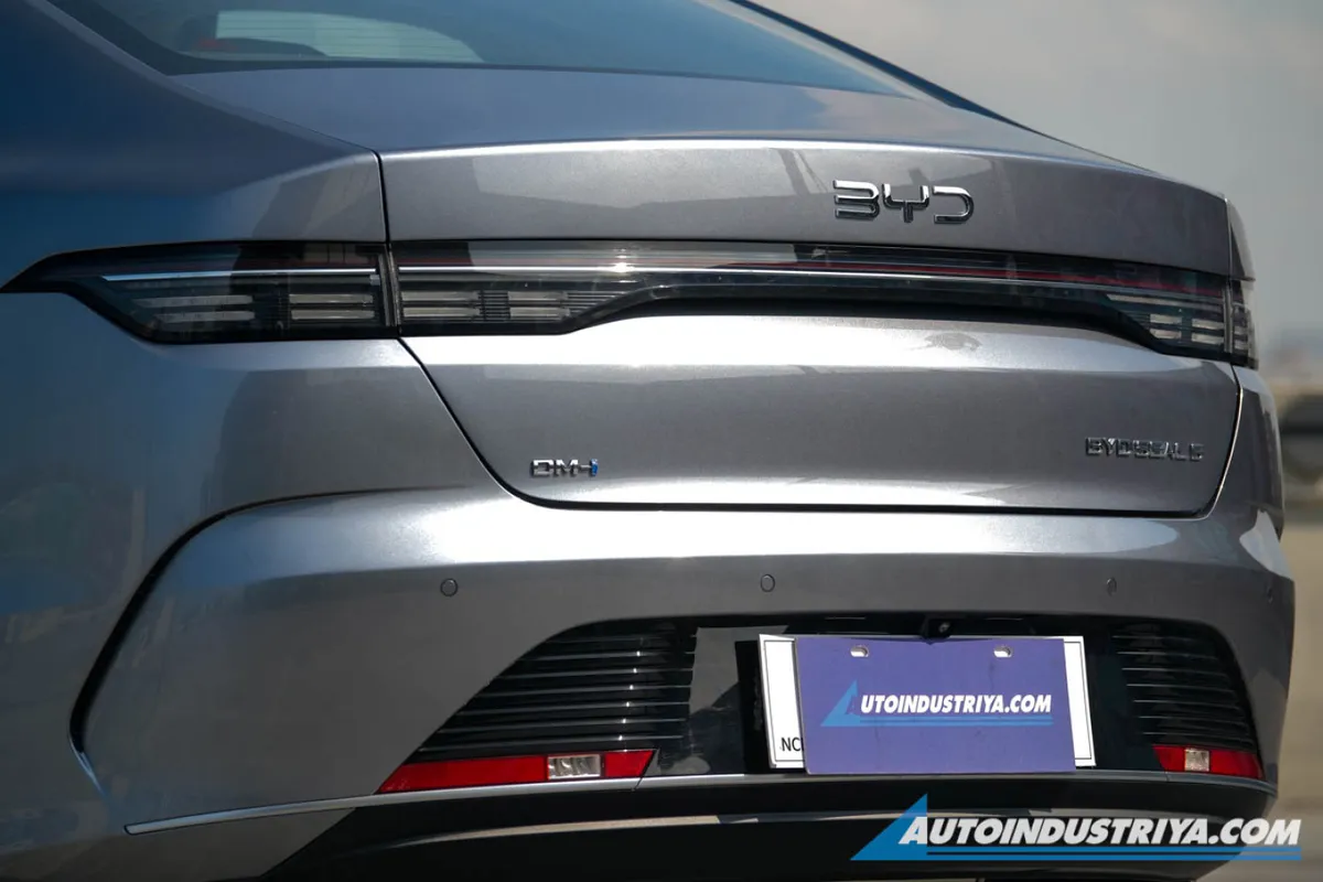 2025 BYD Seal 5 Dynamic PHEV