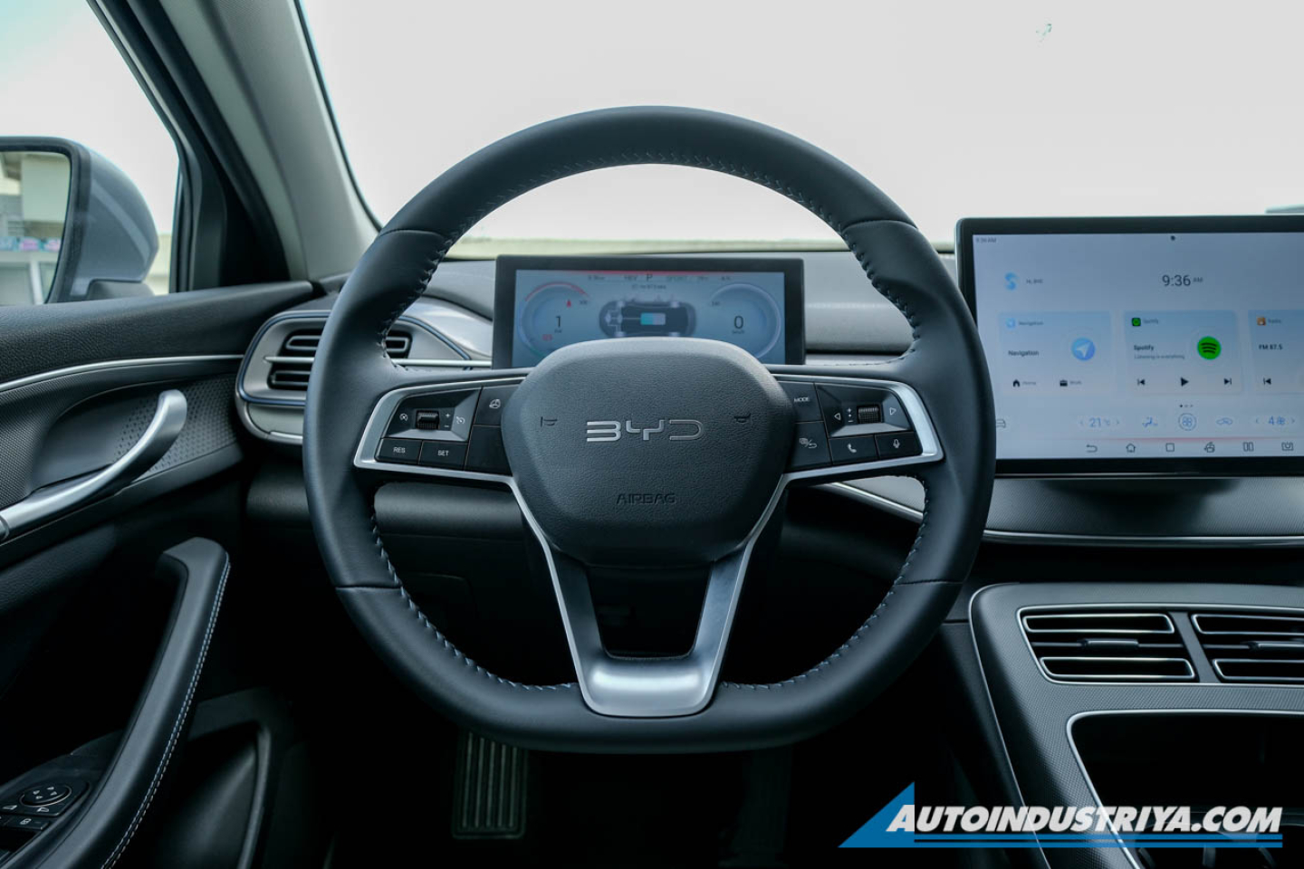 2025 BYD Seal 5 Dynamic PHEV