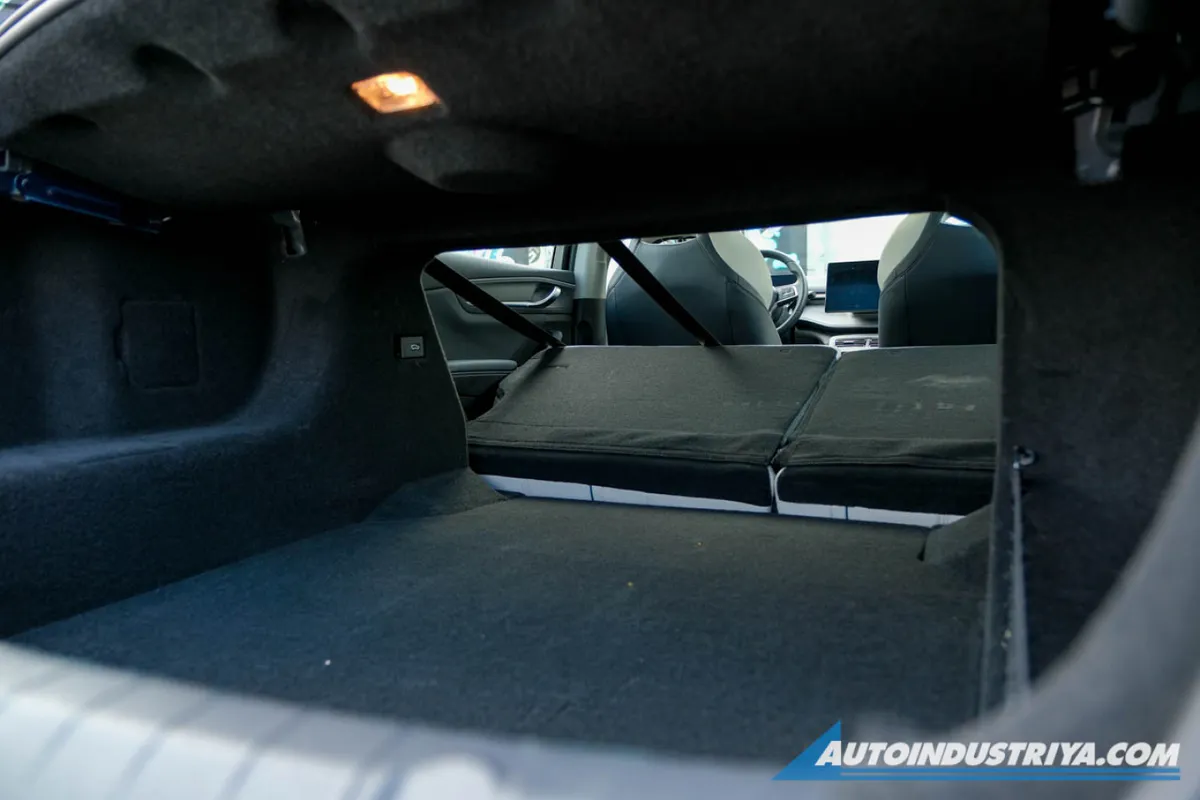 2025 BYD Seal 5 Premium PHEV