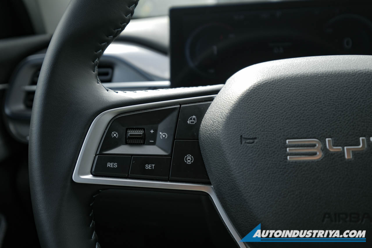 2025 BYD Seal 5 Premium PHEV