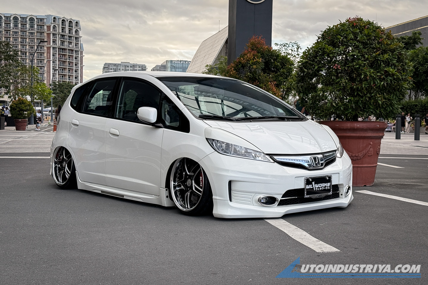 TrueFitCrew PH: Car cameraderie Fitspiration