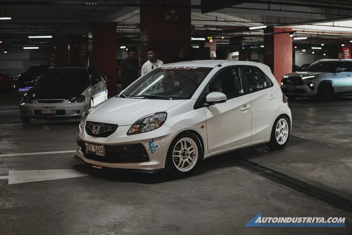 Autoindustriya.com's Hot Summer Meet draws 400 cars