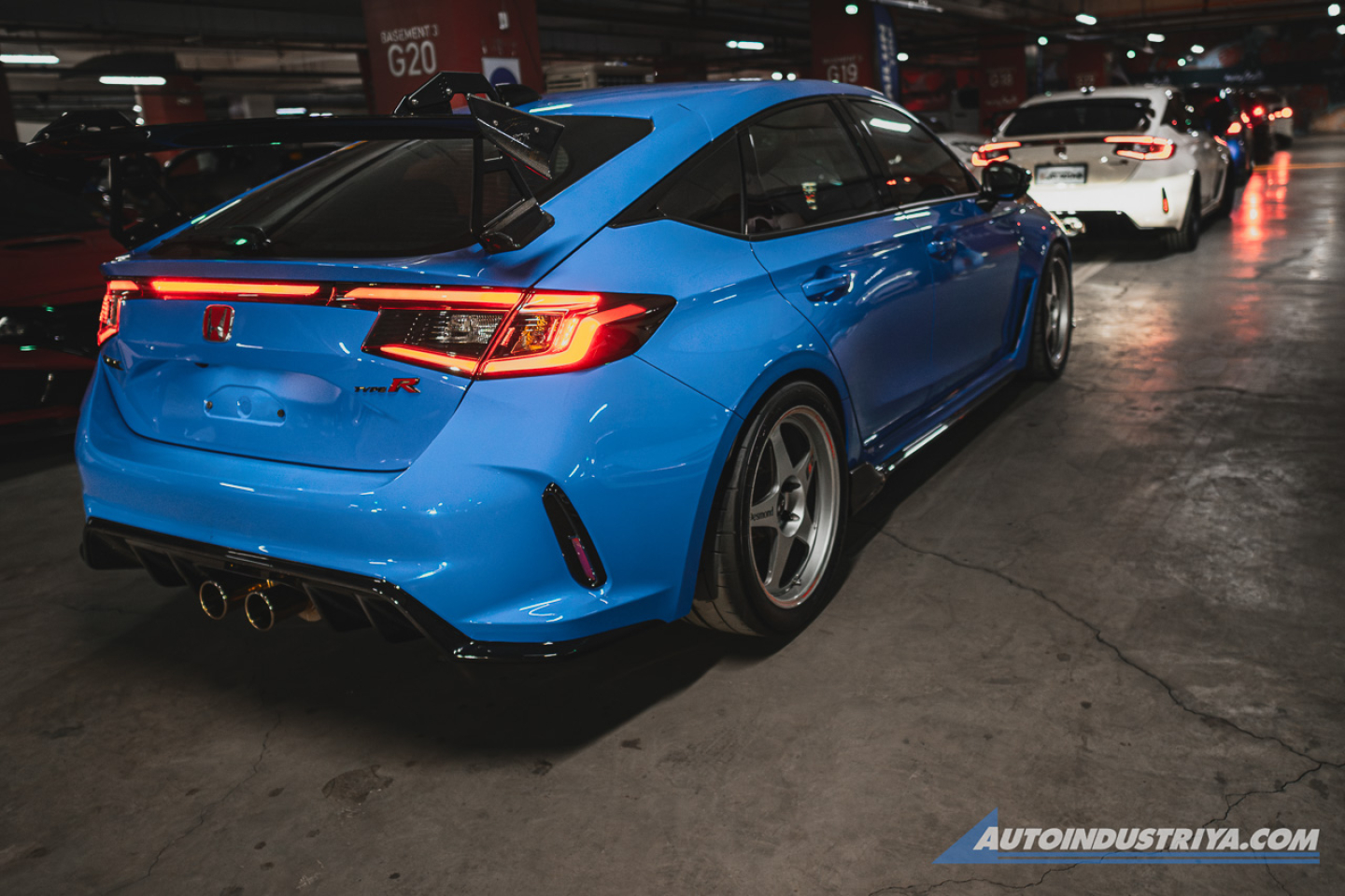 Autoindustriya.com's Hot Summer Meet draws 400 cars