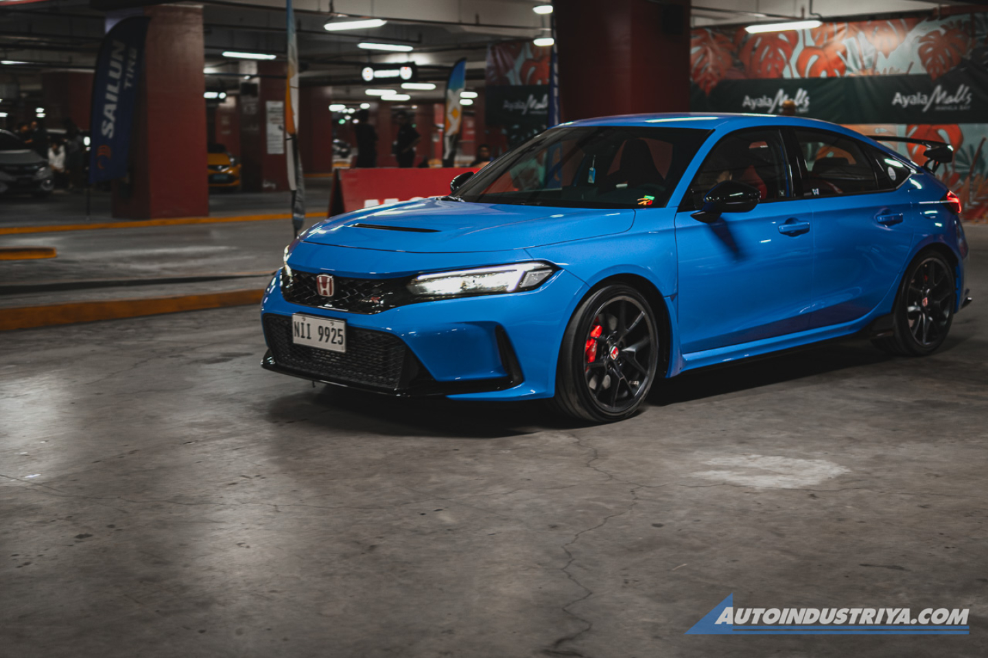 Autoindustriya.com's Hot Summer Meet draws 400 cars