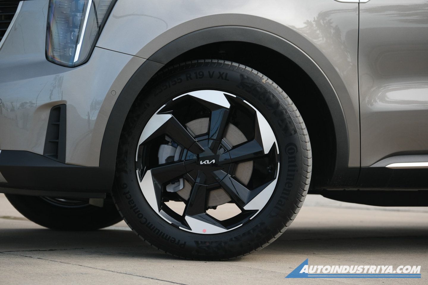 2025 Kia Sorento 1.6 SX AWD Turbo Hybrid