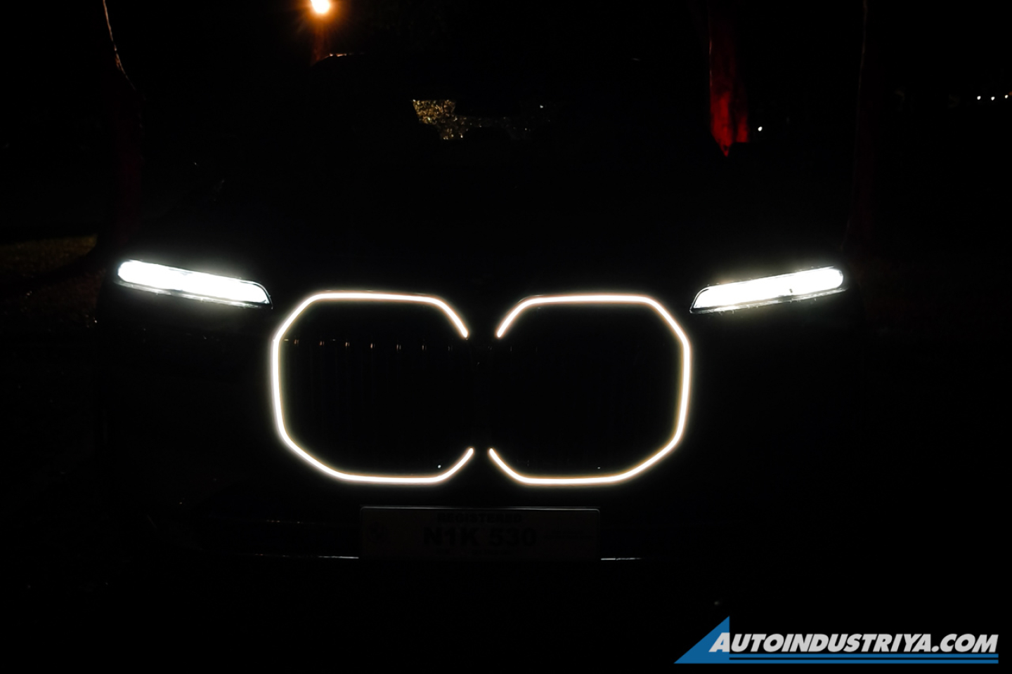 Lucky Number 7: Driving & Riding First Class on BMW’s flagships