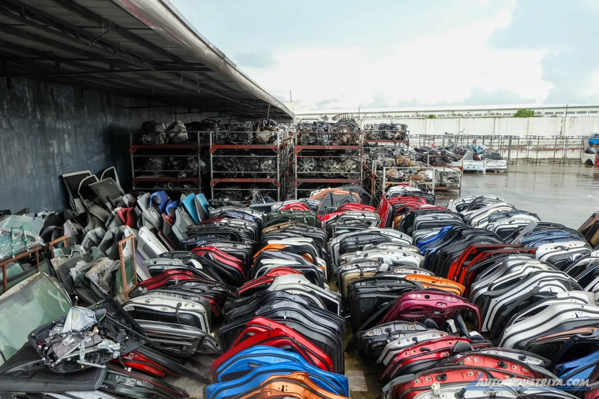 Toyota PH endorses professional vehicle dismantling facility in Naic, Cavite