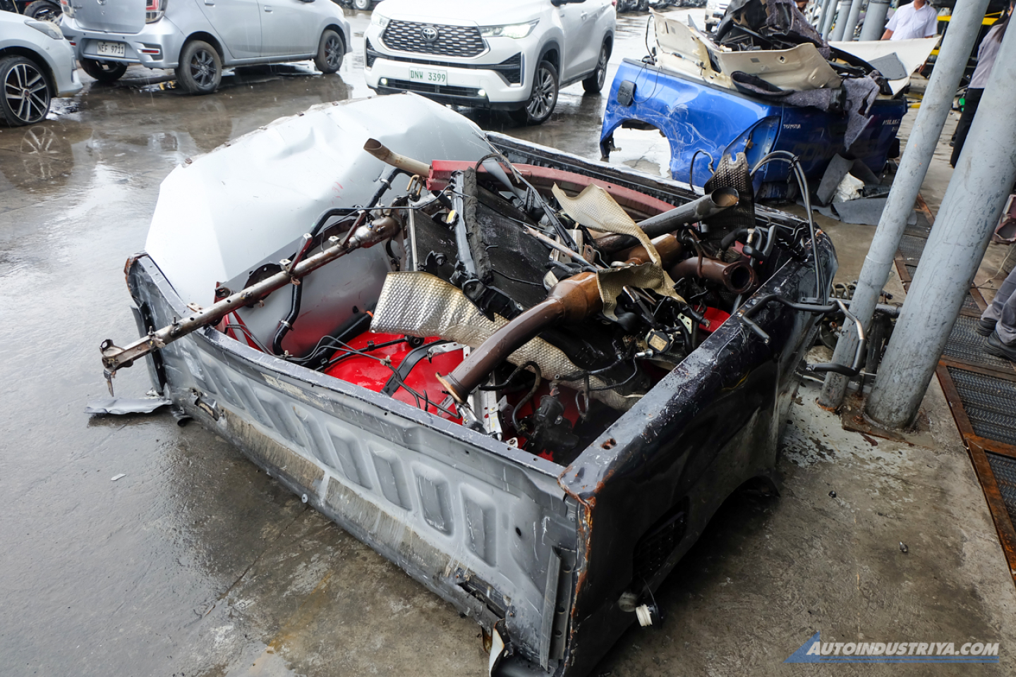 Toyota PH endorses professional vehicle dismantling facility in Naic, Cavite