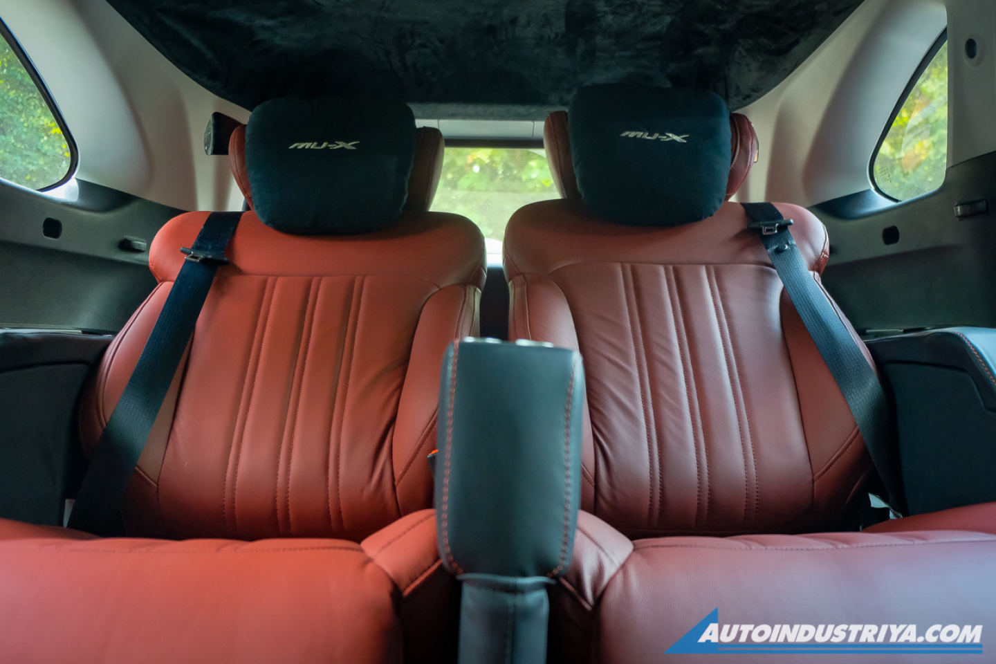 Driving 280 km across scenic Palawan in 2025 Isuzu mu-X