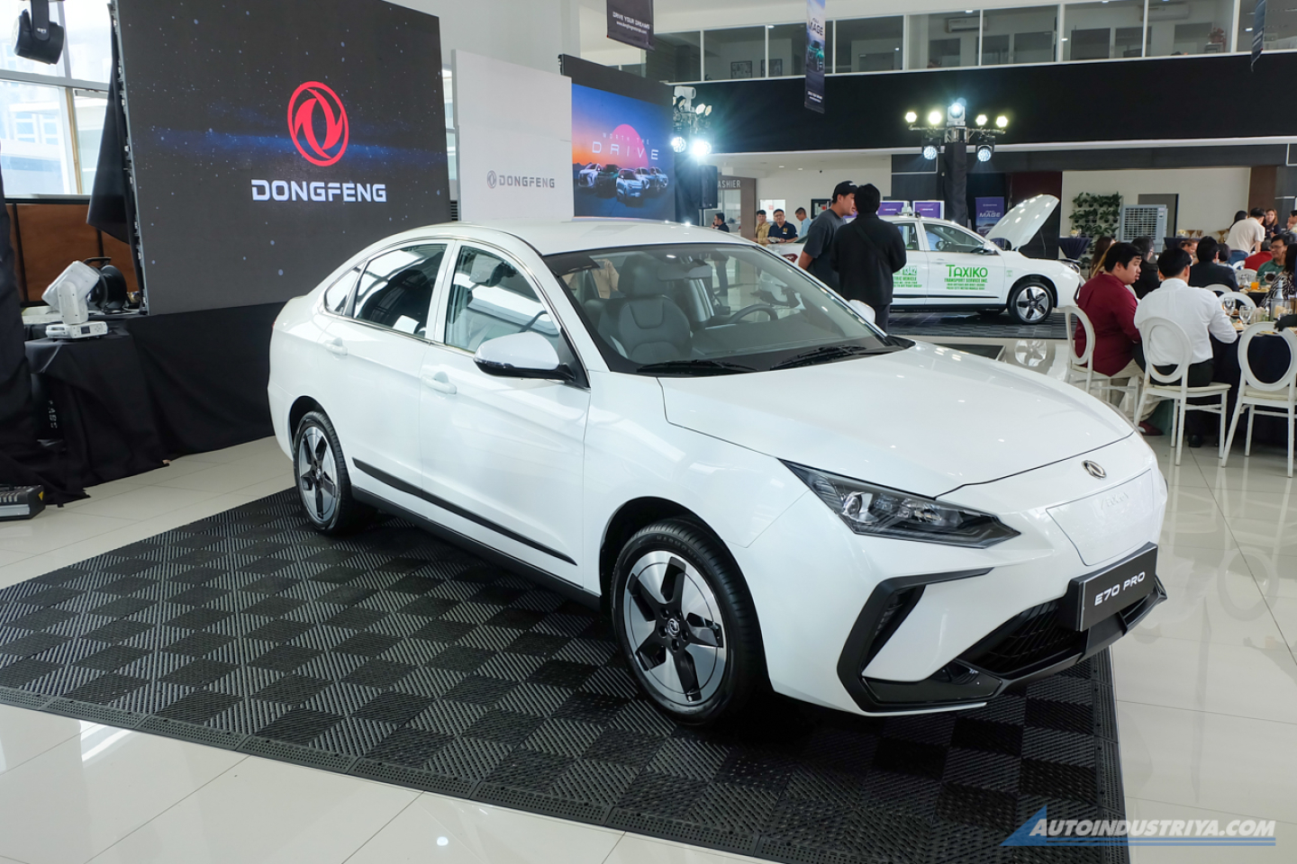 Dongfeng E70 Pro EV aims to revolutionize PH taxi service