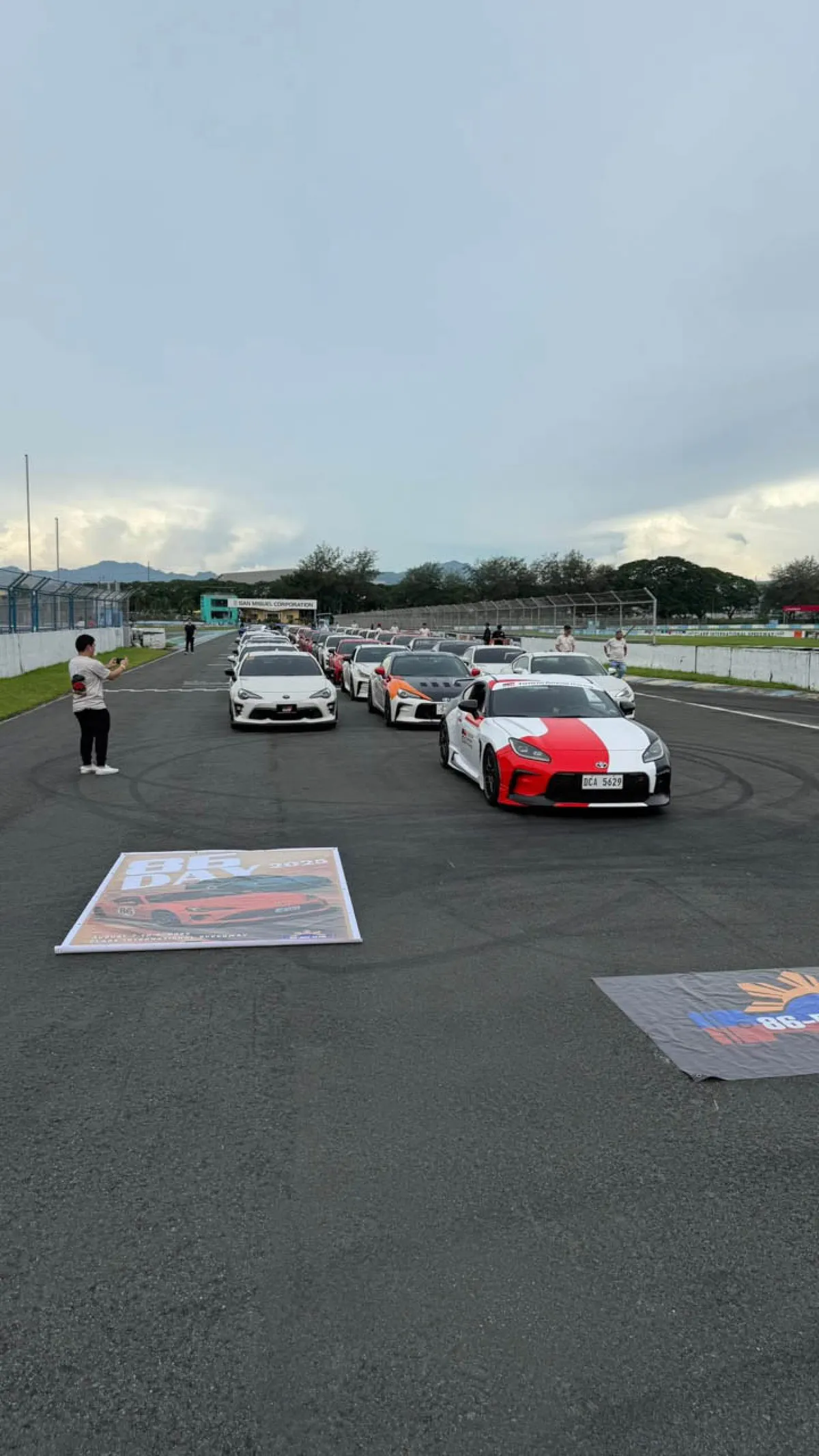 86-BRZ Club PH: Taking to the track for Hachi-Roku day
