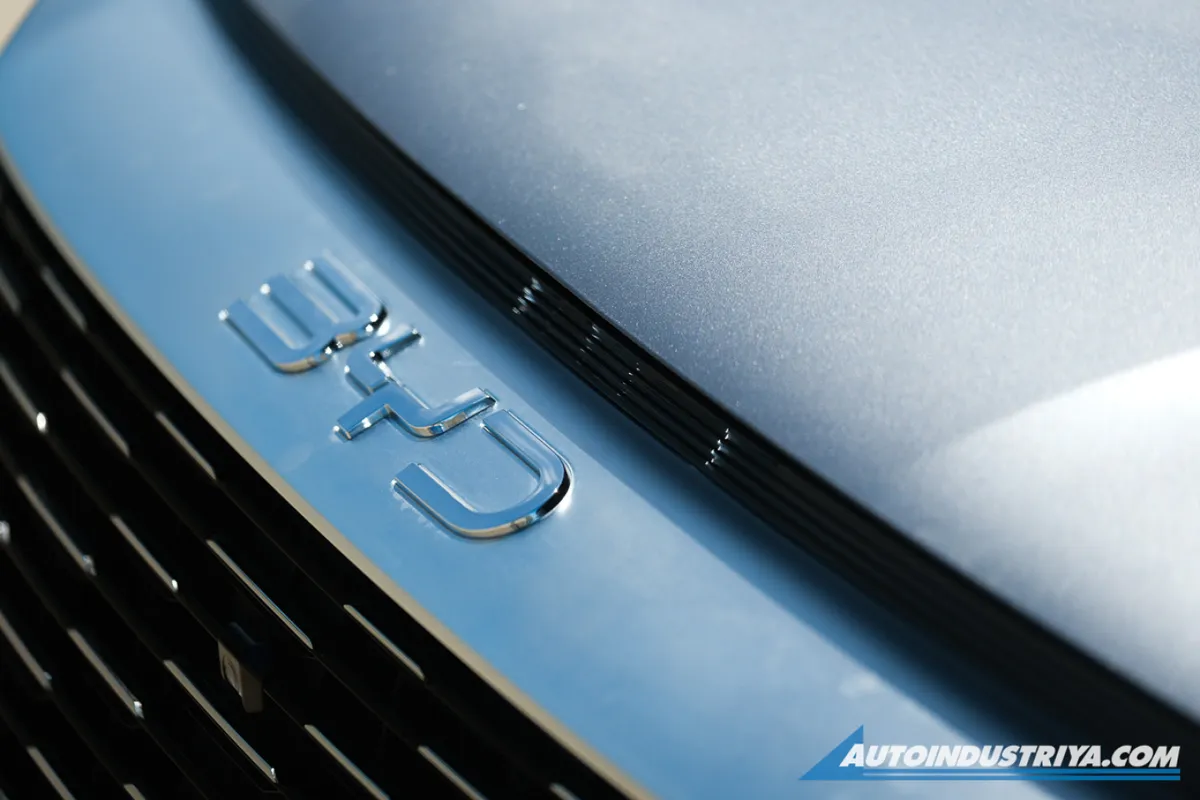 2025 BYD Sealion 5