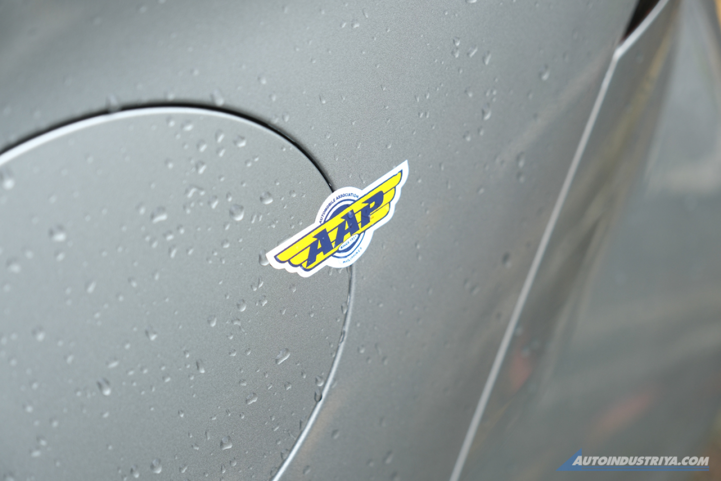 C5, E5 and the J7: which one is the most economical per kilometer?