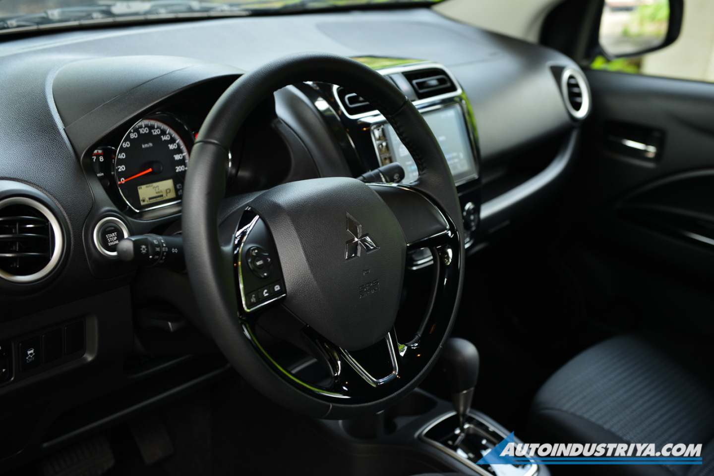 2025 Mitsubishi Mirage G4 GLS CVT