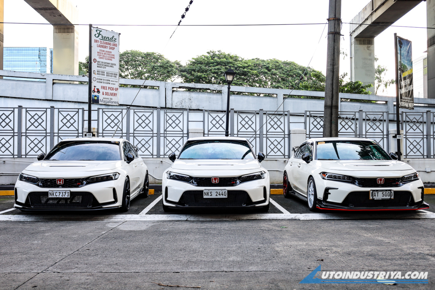 tRophy - For the love of the red R badge