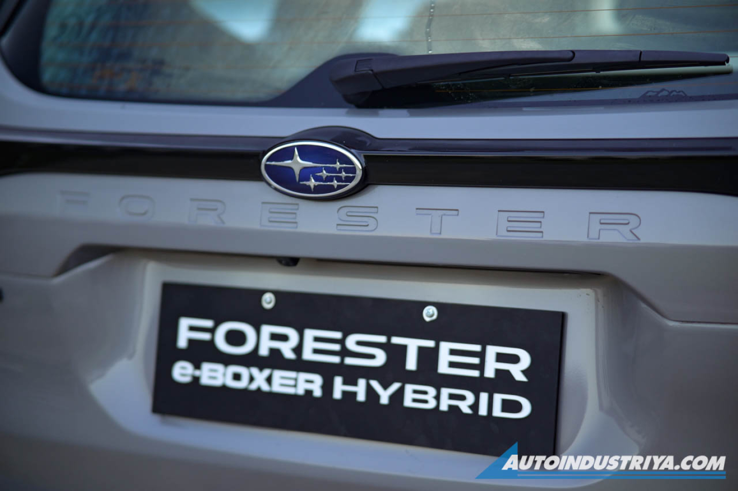 Subaru Forester e-Boxer Hybrid: Electrified to go the distance