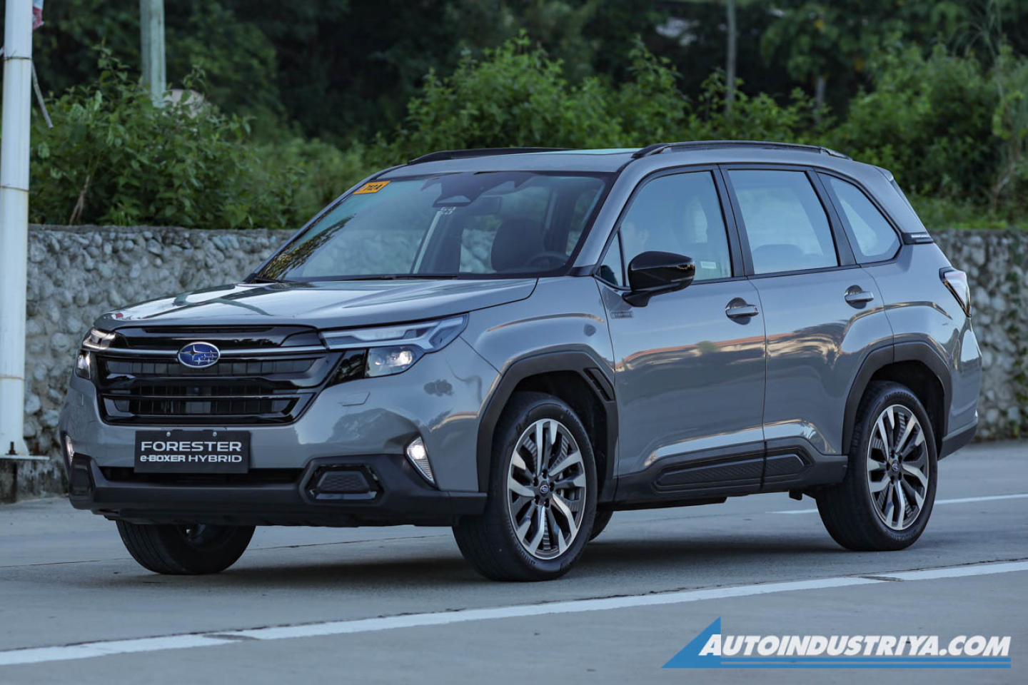 Subaru Forester e-Boxer Hybrid: Electrified to go the distance