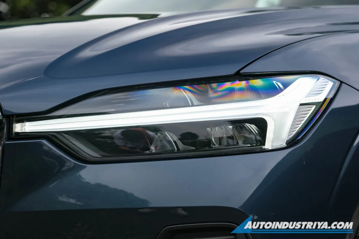 2025 Volvo XC60 T8 PHEV AWD
