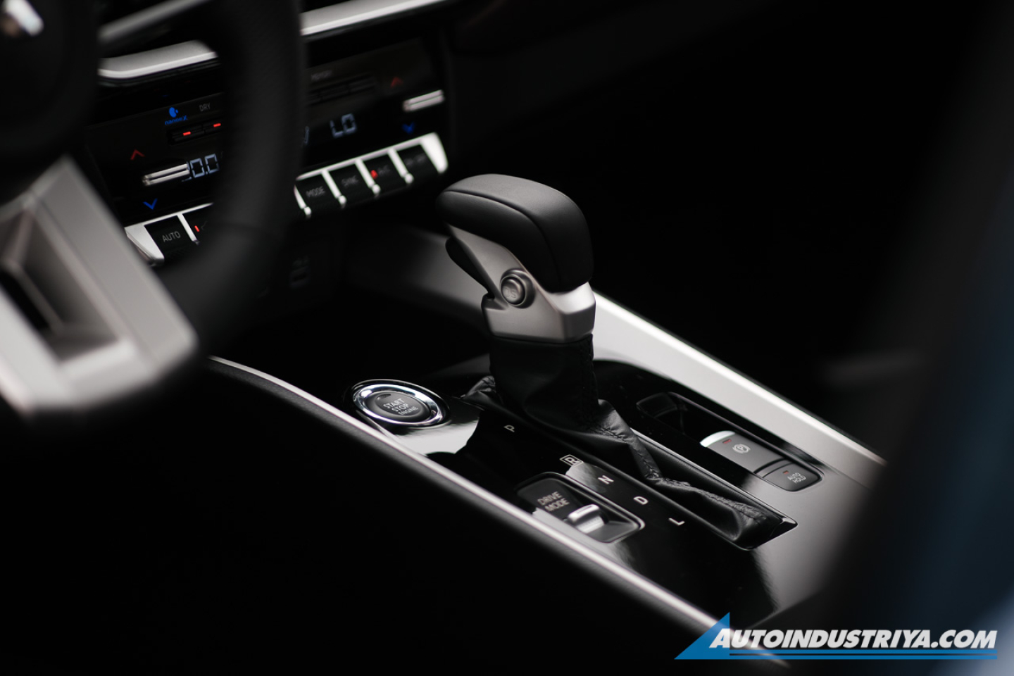 Premium SUV Driving meets MPV practicality: 2026 Mitsubishi Destinator