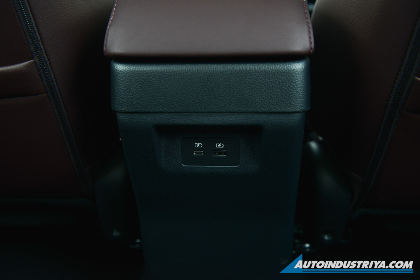 2026 Mitsubishi Xpander Cross (no text yet)