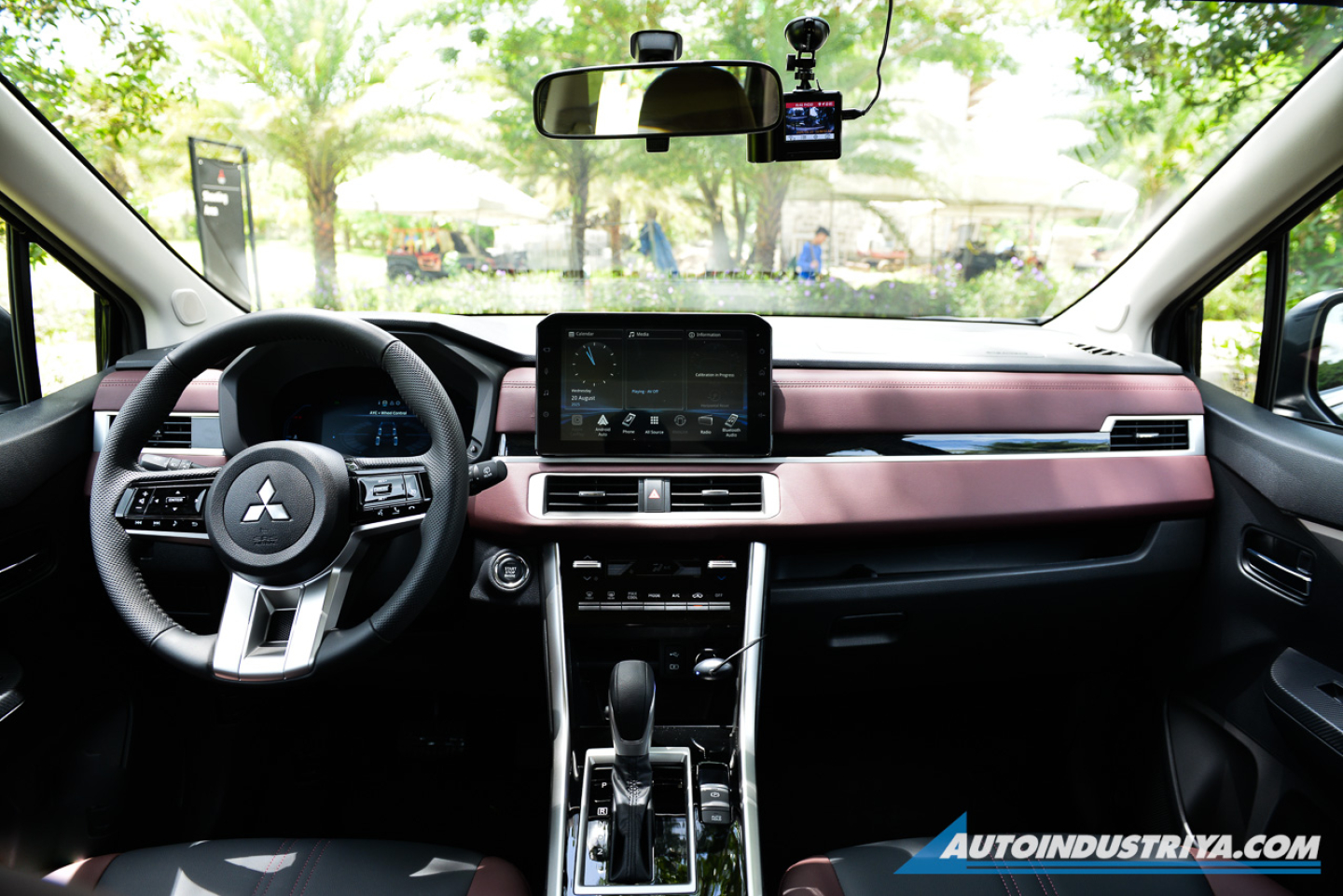 2026 Mitsubishi Xpander Cross (no text yet)