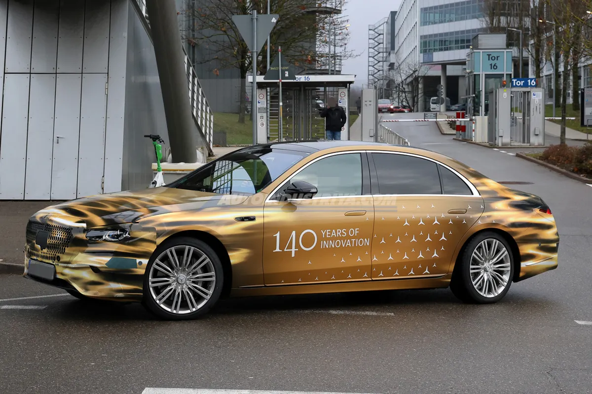 SPIED: 2026 Mercedes-Benz S-Class facelift dons gold camo livery