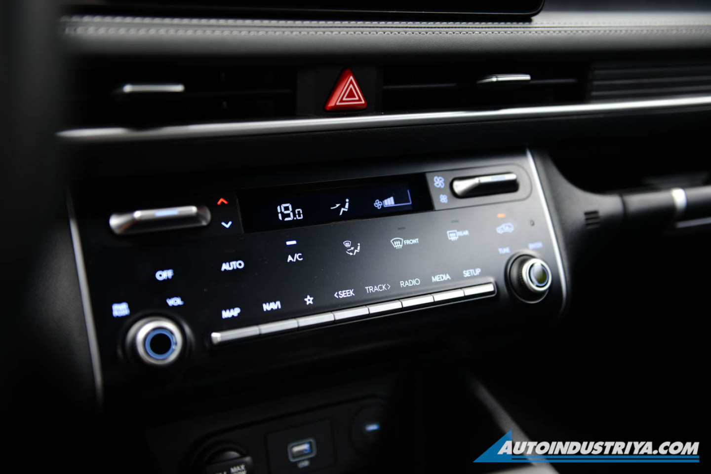 Hyundai Stargazer X: Form and function for the modern family