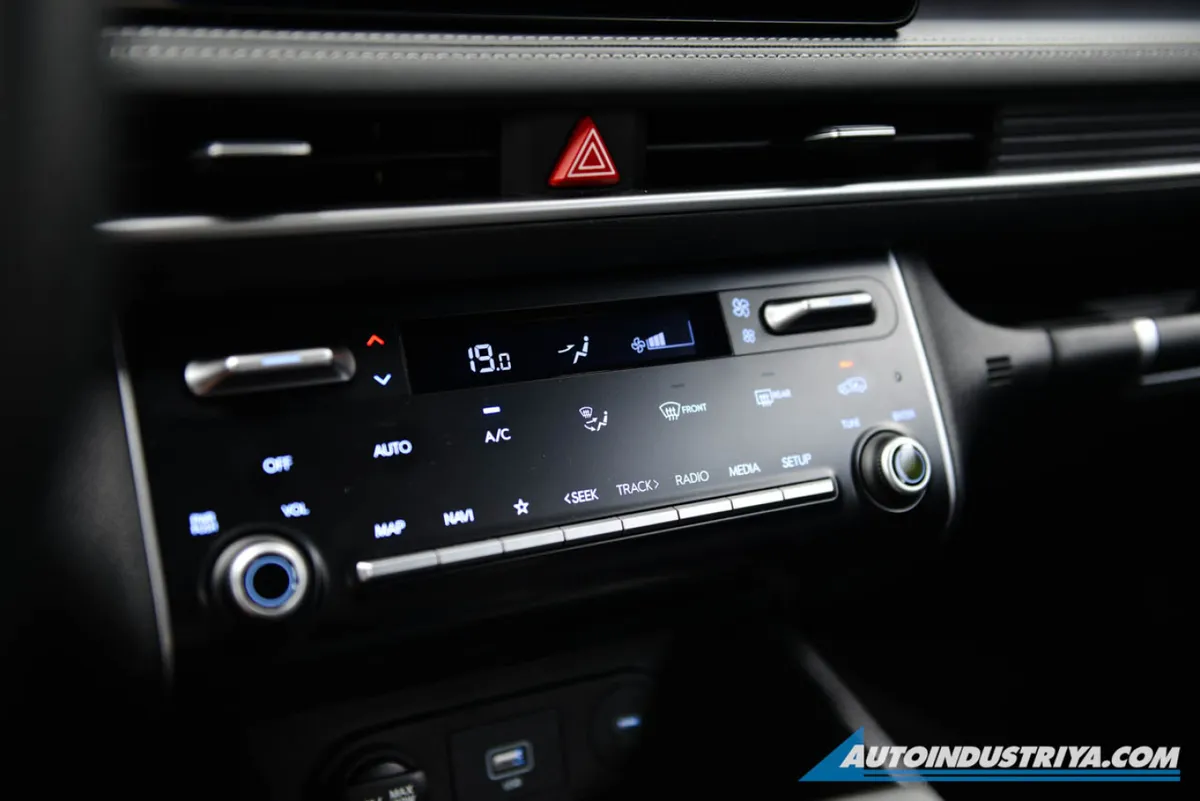 Hyundai Stargazer X: Form and function for the modern family