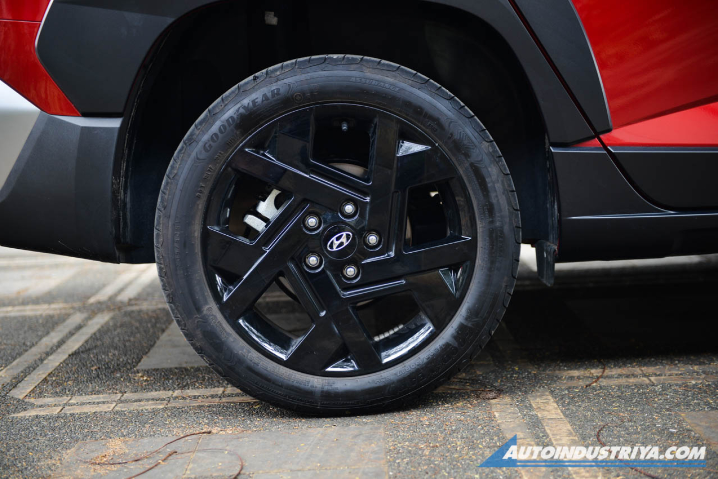 Hyundai Stargazer X: Form and function for the modern family