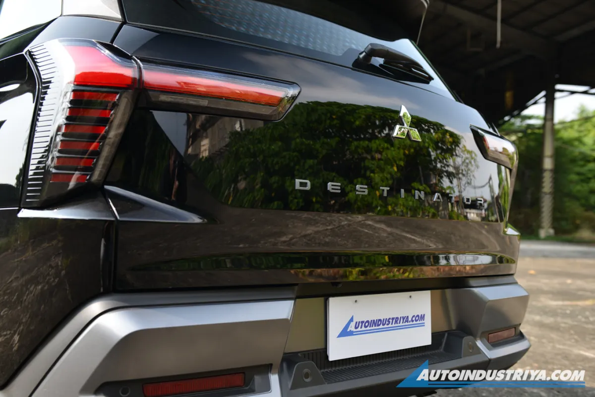 Mitsubishi Destinator