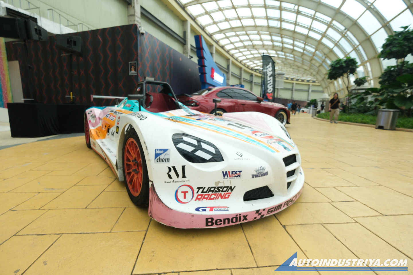 Hardcore Manila x Hardcore Tokyo: Cool breeze, sizzling rides