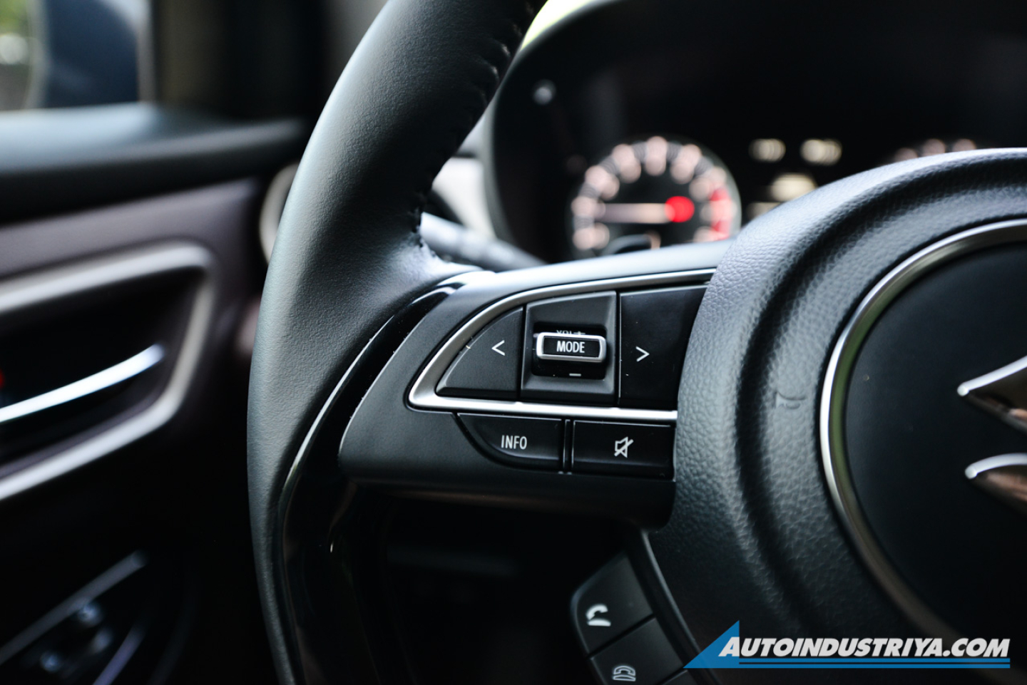 2026 Suzuki Fronx SGX 1.5L AT Hybrid